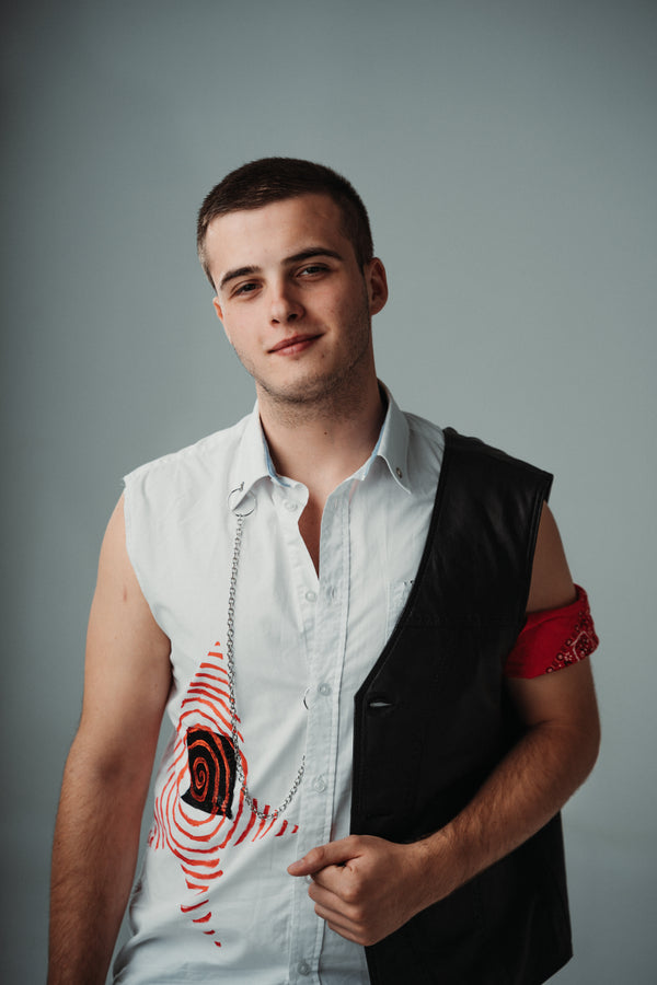 Виктор Михайлов